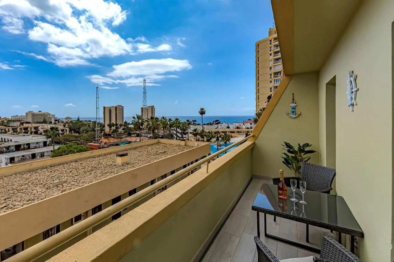 Newly Reformed Apartment With Sea View And Pool, Near The Beach, In Playa De Las Americas