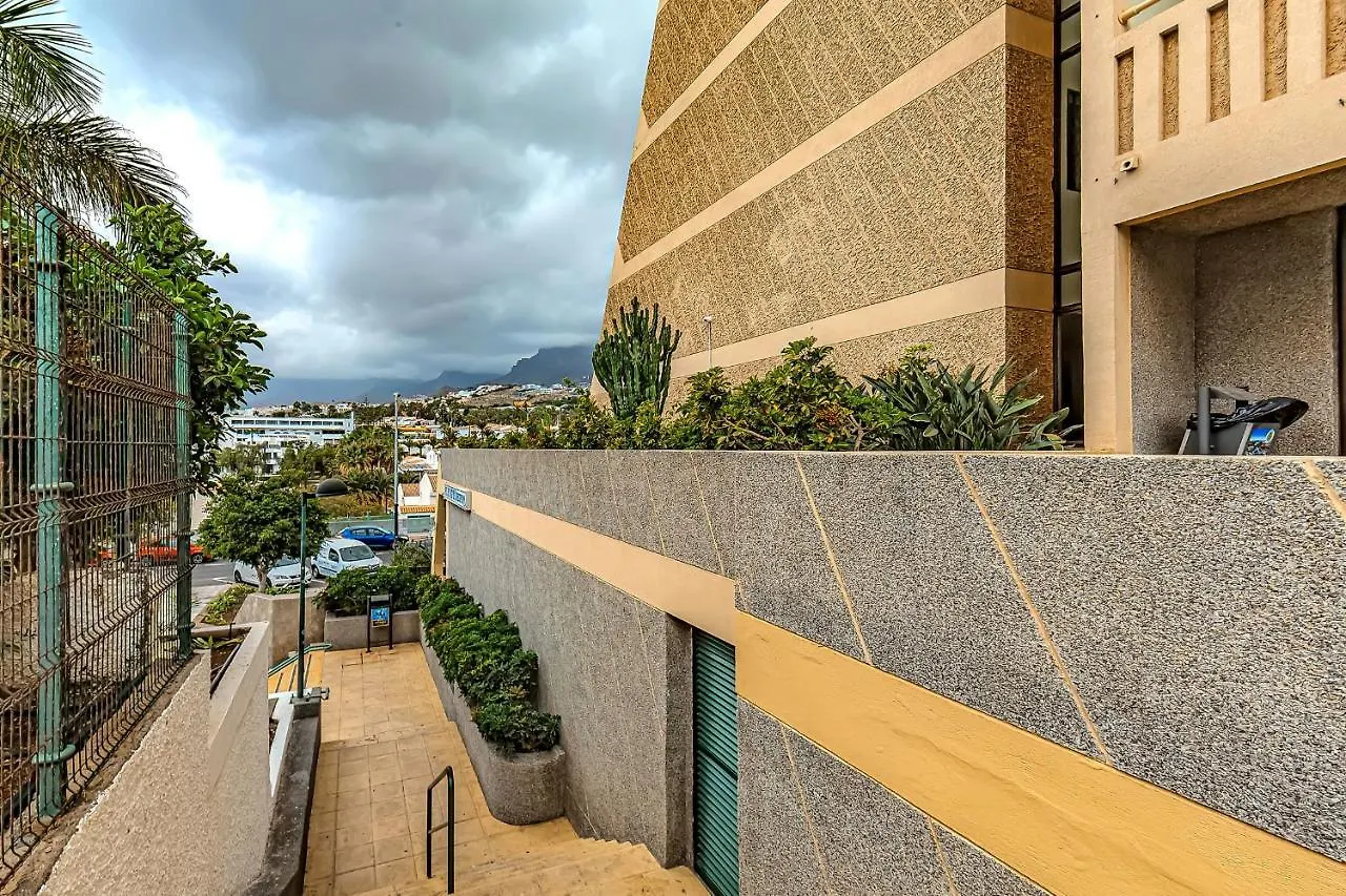Newly Reformed Apartment With Sea View And Pool, Near The Beach, In Playa De Las Americas