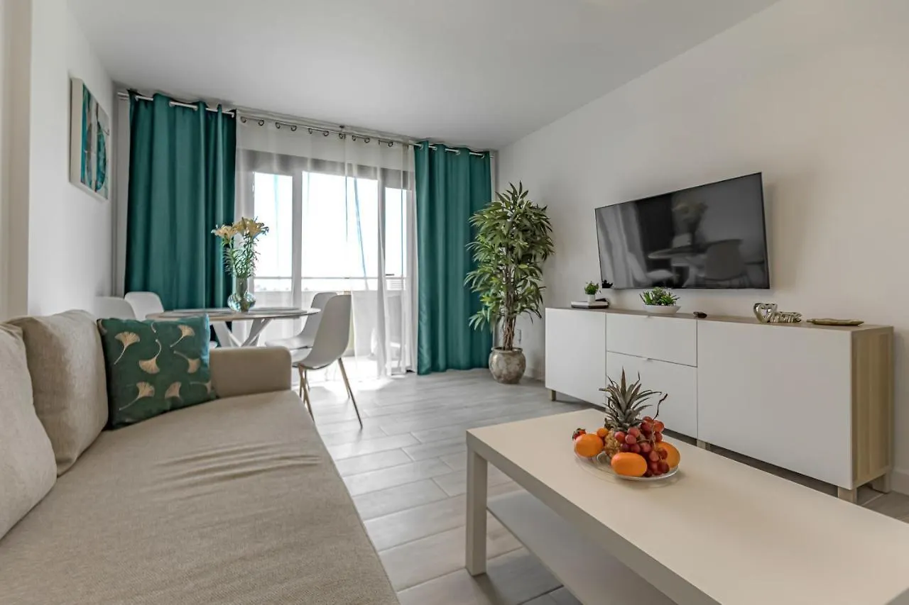Newly Reformed Apartment With Sea View And Pool, Near The Beach, In Playa De Las Americas